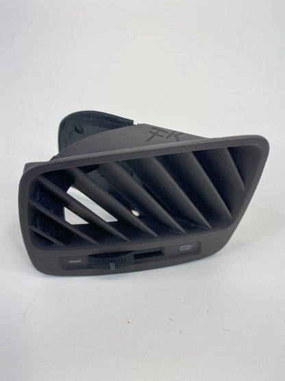 98-04 AUDI A6 QUATTRO RIGHT SIDE UPPER DASH AC AIR VENT GRILLE DEFROST 4B0819794