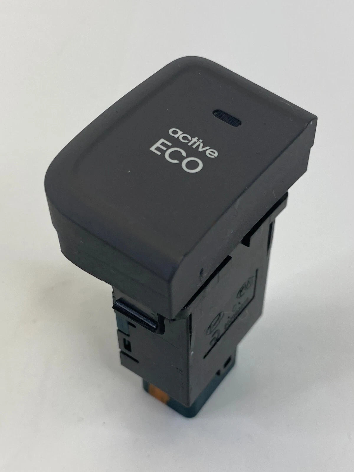 2011-2016 HYUNDAI ELANTRA DASHBOARD ACTIVE ECONOMY CONTROL SWITCH ASSY 202007239