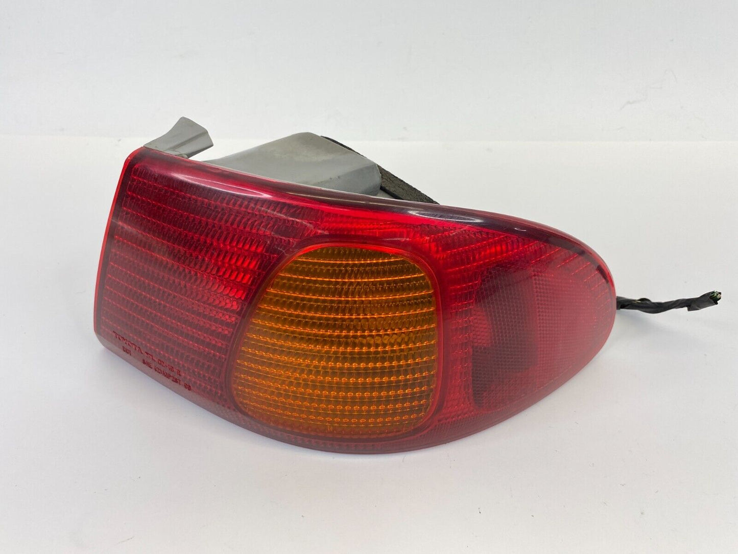 98-02 Toyota Corolla Rear Right Passenger Outer Tail Light Taillight Lamp OEM