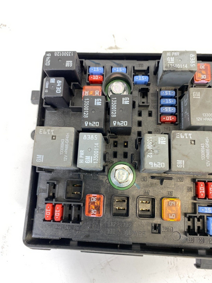 2013 2014 Chevrolet Cruze 1.4L Engine Fuse Box Relay Compartment 13222782 OEM