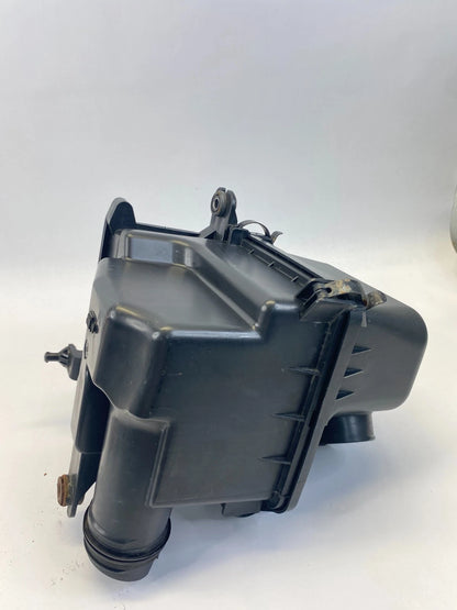 2010-2013 KIA FORTE 2.0L AIR CLEANER FILTER BOX HOUSING ASSEMBLY 28110-1M400