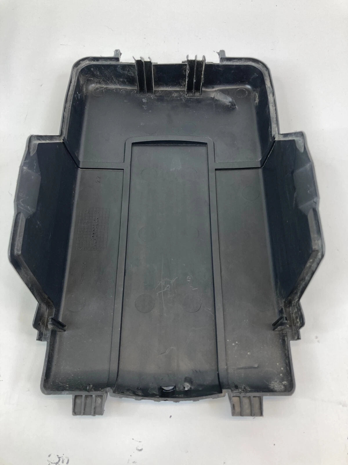 2006-2013 AUDI A3 2.0L ENGINE COMPARTMENT BATTERY CAP ASSEMBLY 1K0-915-443-C OEM