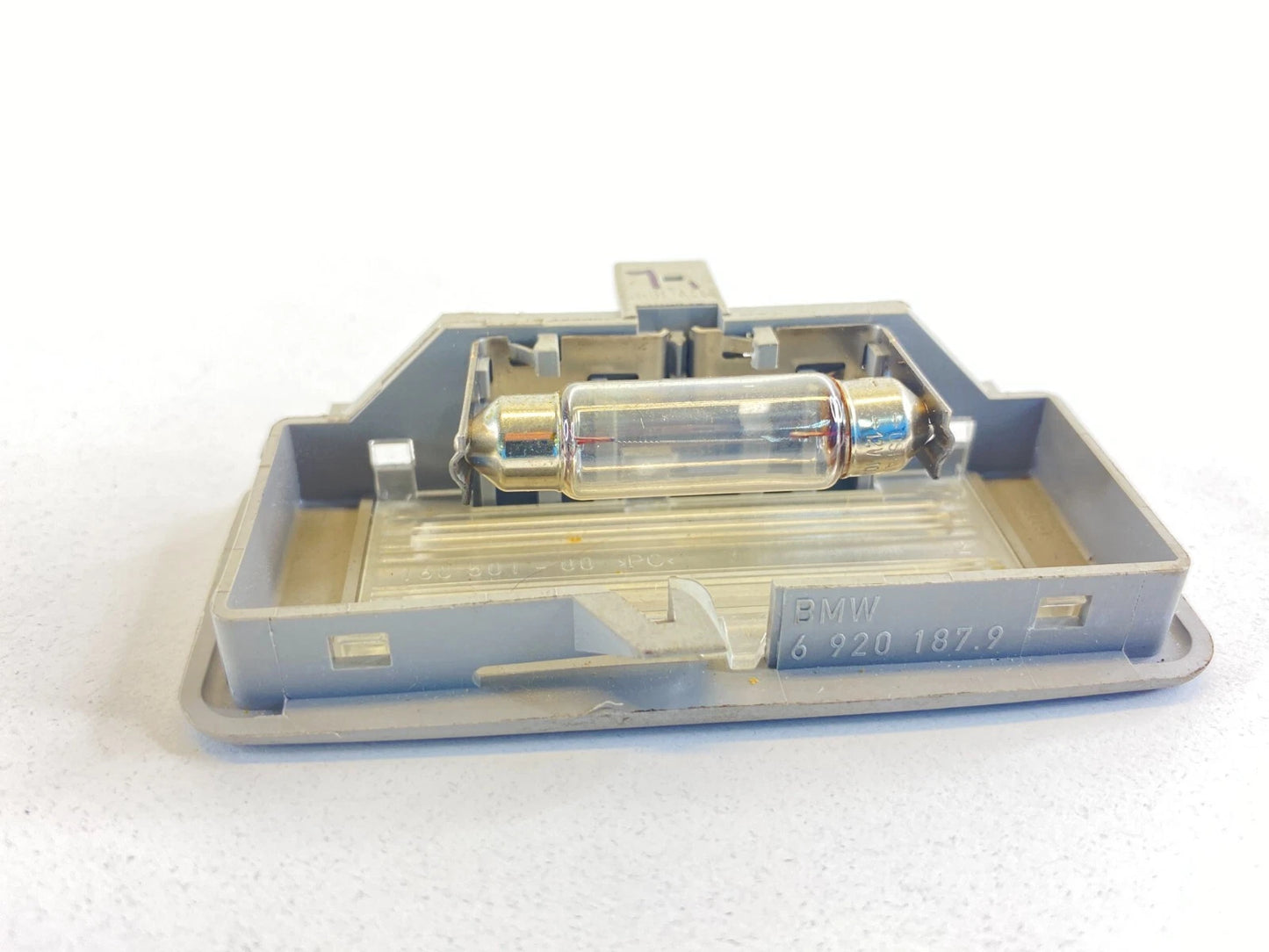 2004-2007 BMW 530I LEFT DRIVER SIDE INNER SUNVISOR LIGHT VANITY LAMP 6920187 OEM