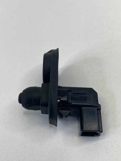 2003-2005 HONDA PILOT RIGHT PASSENGER DOOR COURTESY LAMP JAMB AJAR SWITCH OEM