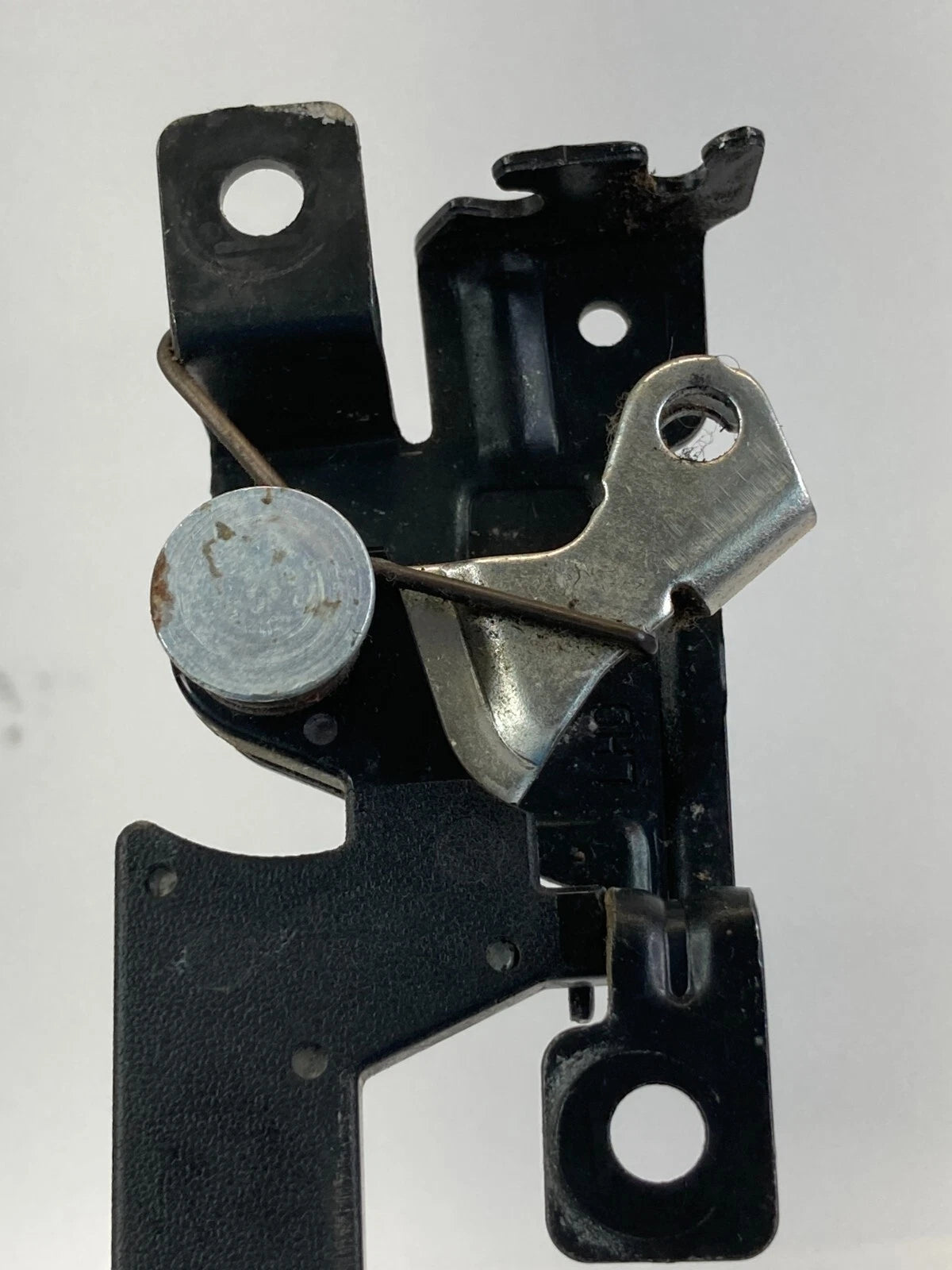 2004-2012 MITSUBISH GALANT SEDAN REAR TRUNK LOCK HANDLE RELEASE LEVER SWITCH OEM