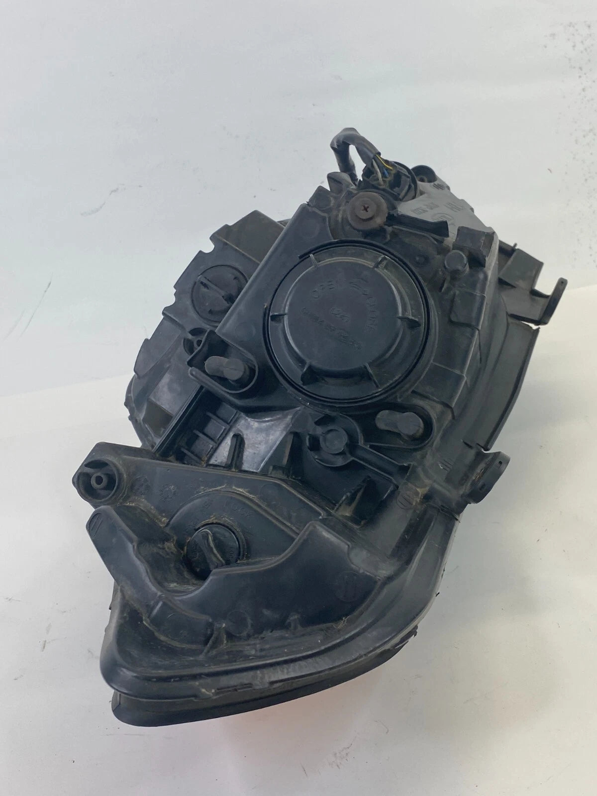 2010 2011 KIA SOUL FRONT PASSENGER SIDE HEADLIGHT HEADLAMP HEAD LAMP 92102-2K0