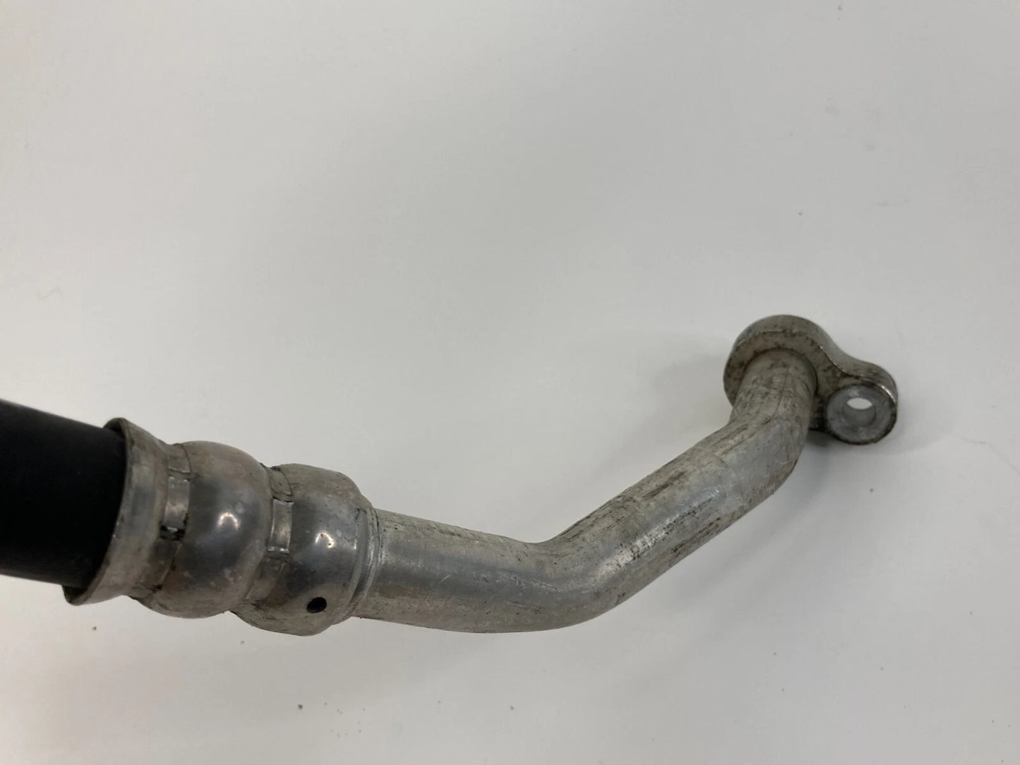2012-2015 CHEVROLET CAPTIVA SPORT 2.4L A/C AC REFRIGERANT SUCTION LINE HOSE OEM