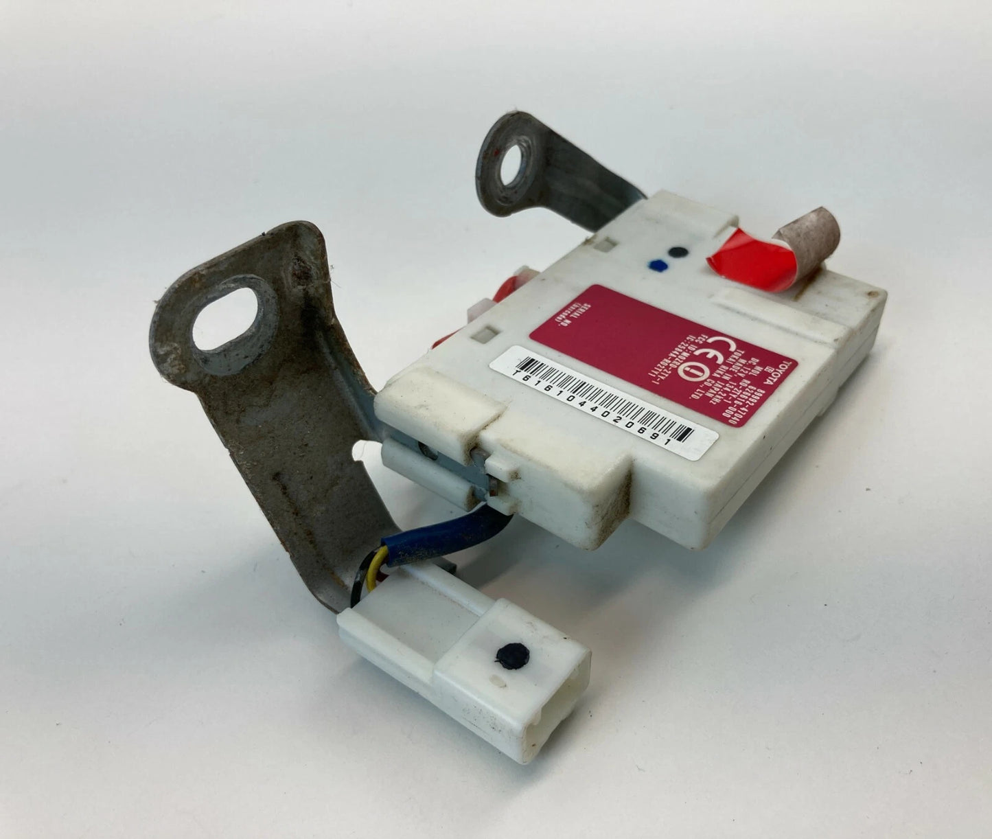 2004-2009 TOYOTA PRIUS INDOOR LOCK OSCILLATOR CONTROL MODULE 89992-47040 OEM