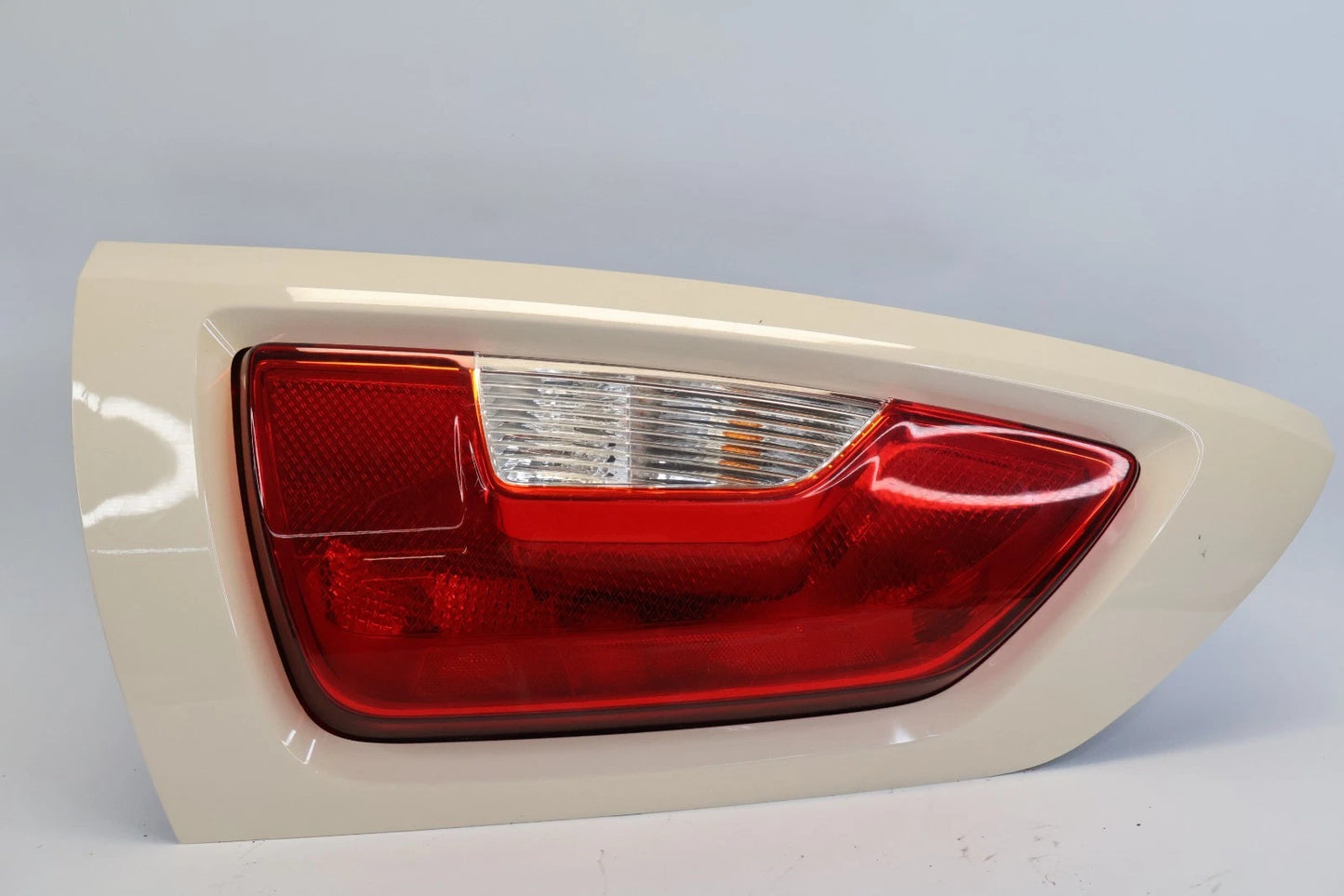 2012 2013 KIA SOUL REAR RIGHT PASSENGER TAIL LIGHT LAMP ASSEMBLY 92402-2K5 OEM