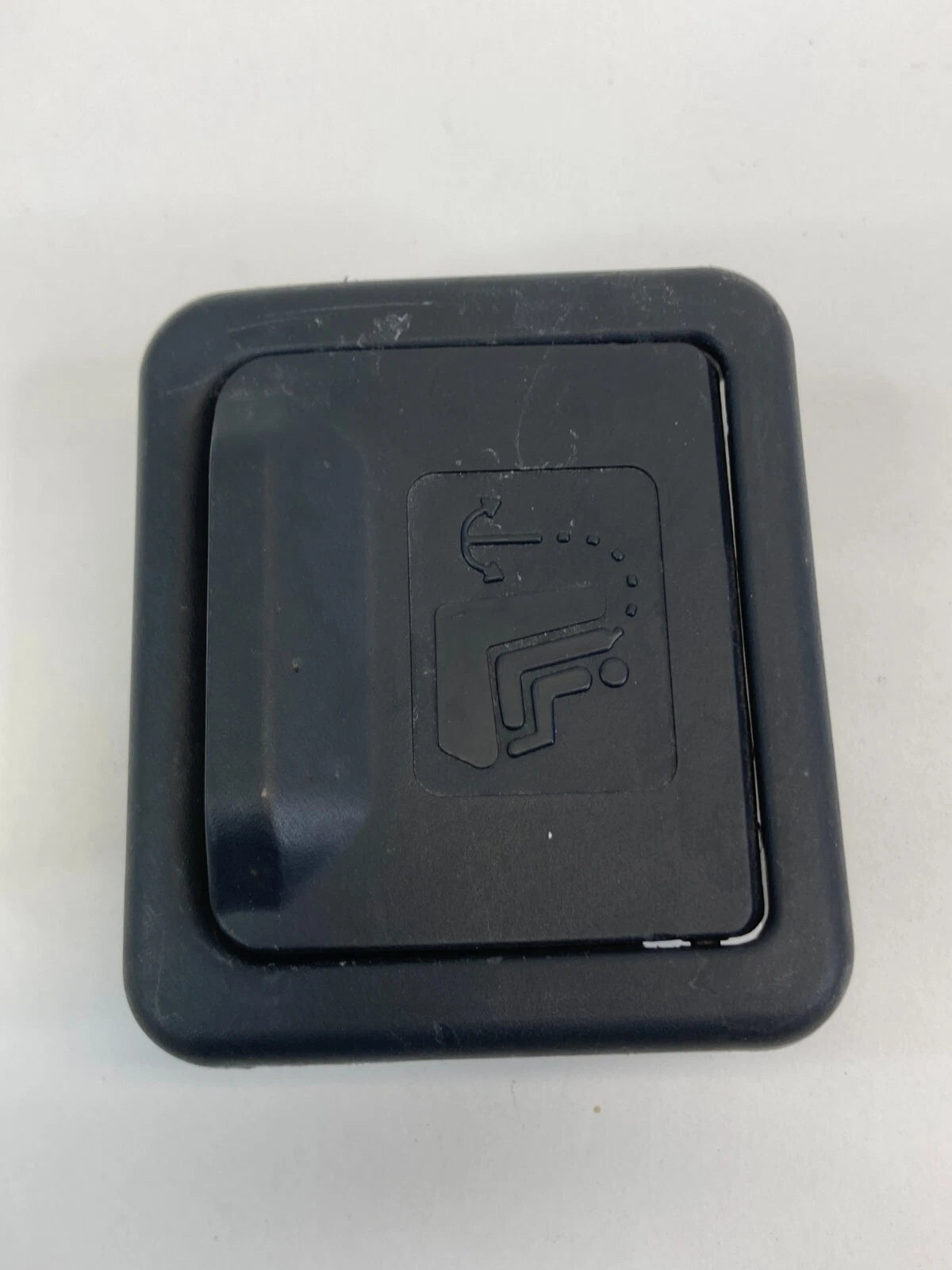 11-14 HYUNDAI SONATA BACK DECK SEAT CHILD SAFETY ANCHOR HOOK COVER TRIM OEM