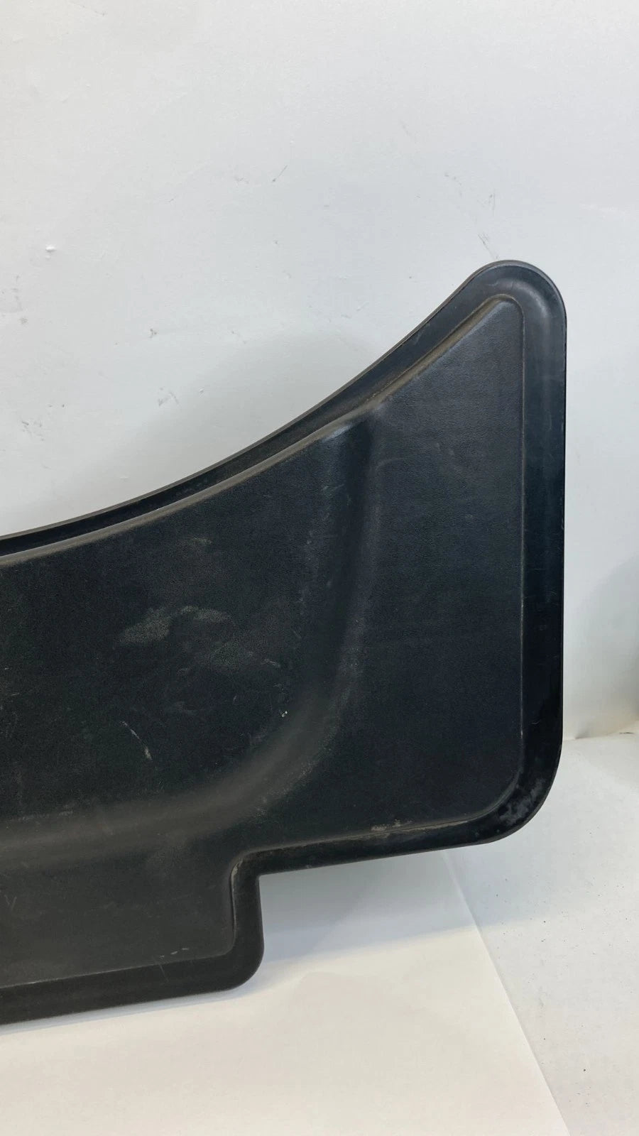 05-08 Jeep Grand Cherokee 06-08 Commander 5.7L Air Cleaner Resonator 53013517AD