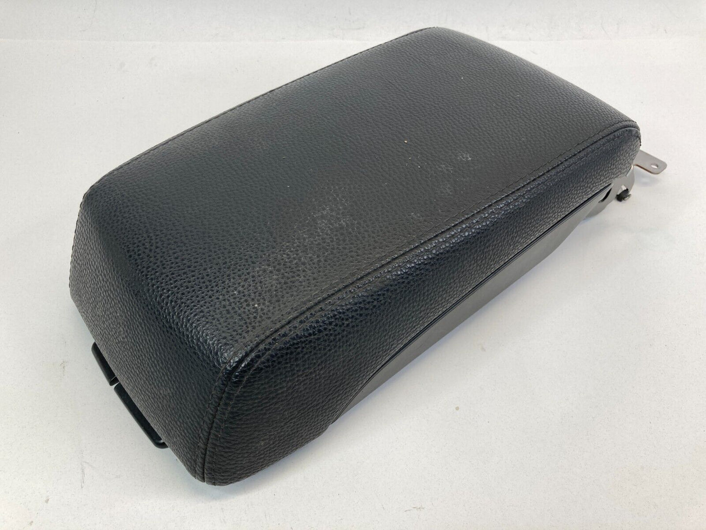 2010-2014 Subaru Outback Legacy Center Console Armrest Arm Rest Cover Lid OEM