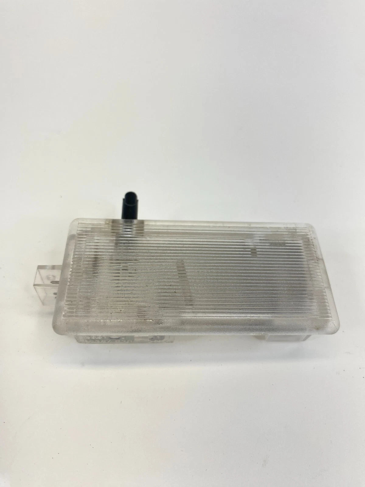 2001-2005 BMW 325I 325XI GLOVE BOX COURTESY LAMP LIGHT OEM