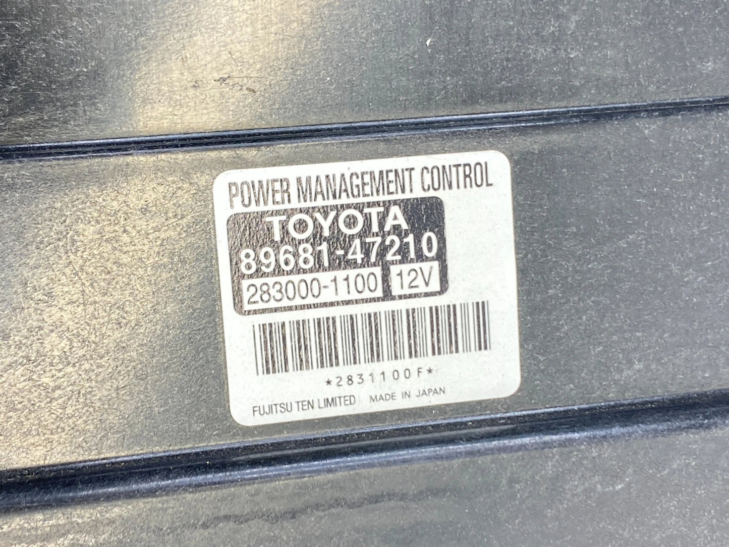 2010-2015 TOYOTA PRIUS POWER MANAGEMENT CONTROL MODULE ECU OEM 89681-47210