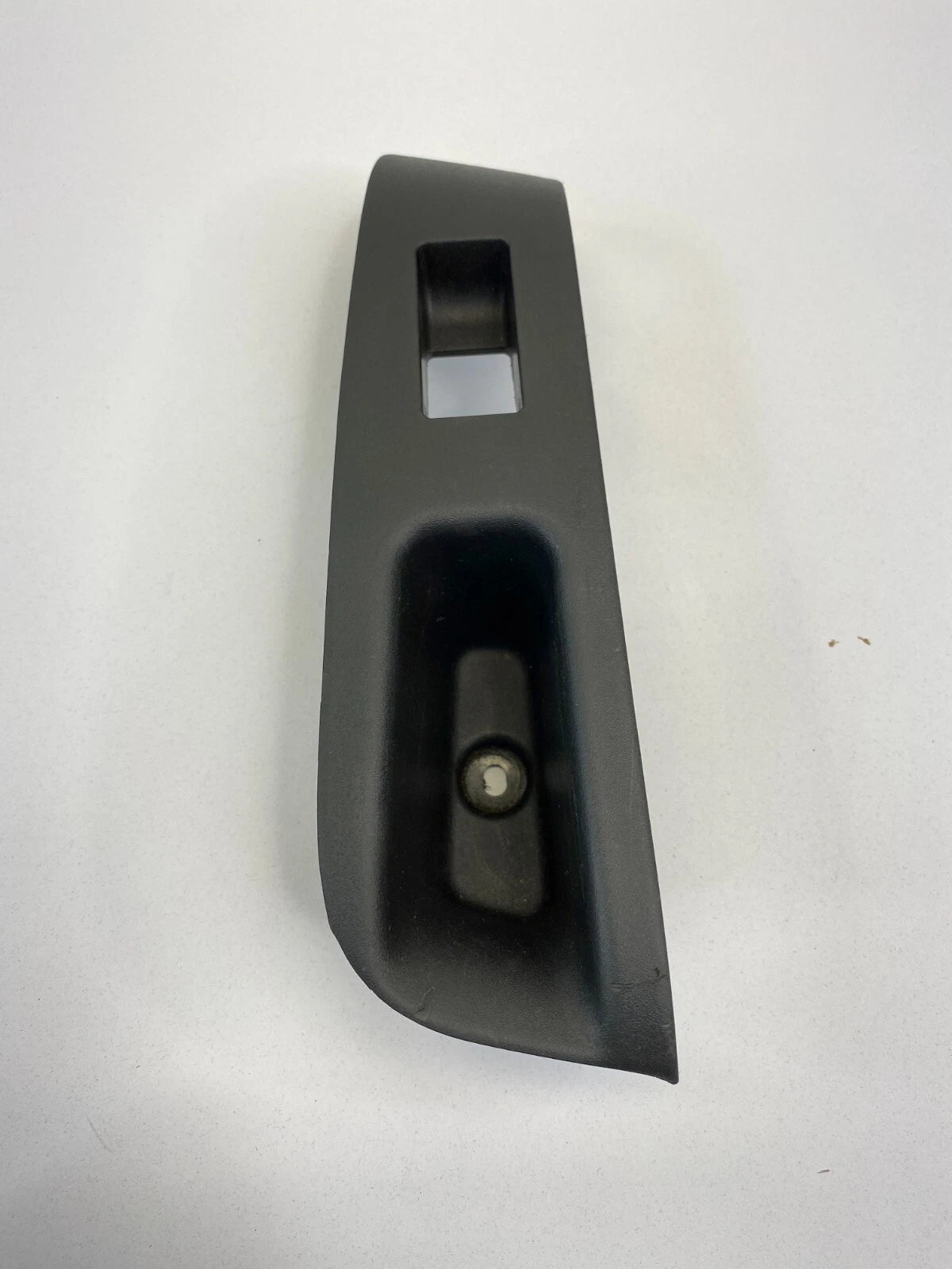 2009-2014 NISSAN CUBE REAR LEFT DRIVER DOOR WINDOW SWITCH BEZEL TRIM OEM