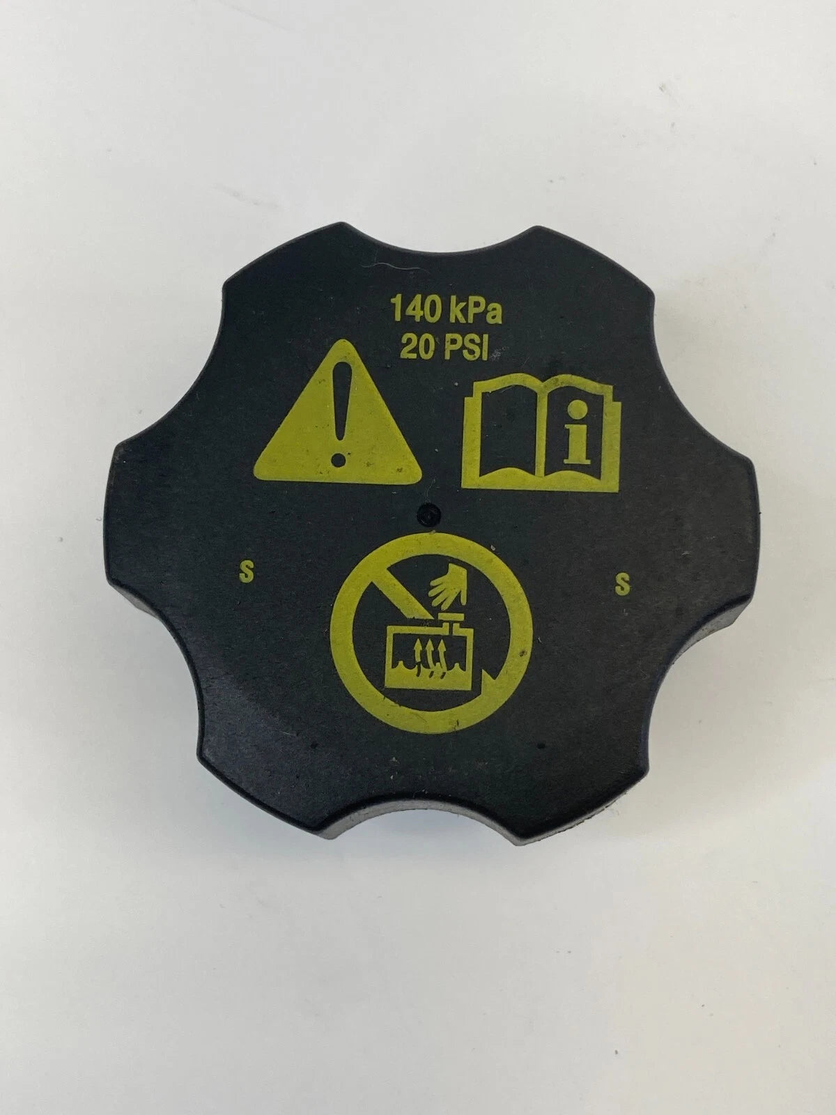 2011-2016 CHEVROLET CHEVY CRUZE RADIATOR COOLANT RESERVOIR TANK CAP COVER