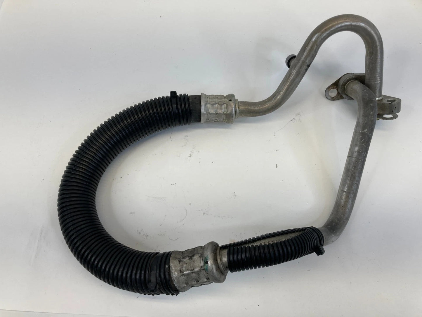 2013-2019 Ford Taurus Police Interceptor Sedan A/C Refrigerant Hose Line OEM
