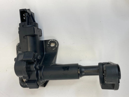 2001-2016 CHRYSLER TOWN & COUNTRY REAR LEFT QUARTER HANDLE POWER WINDOW OEM