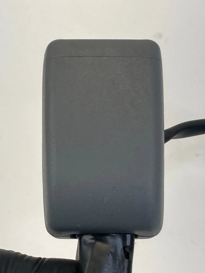 05-10 TOYOTA AVALON FRONT LEFT DRIVER SIDE SEAT BELT BUCKLE 73240-AC070-B1 OEM