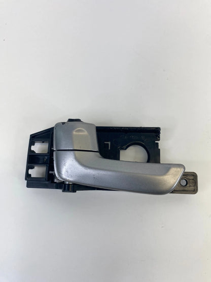 05-10 KIA SPORTAGE FRONT LEFT DRIVER INNER DOOR HANDLE SILVER OEM 82613-1F000