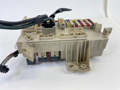 2002 2003 Lexus ES300 Inner Dash Fuse Box Relay Junction Block Cabin 8273033040A