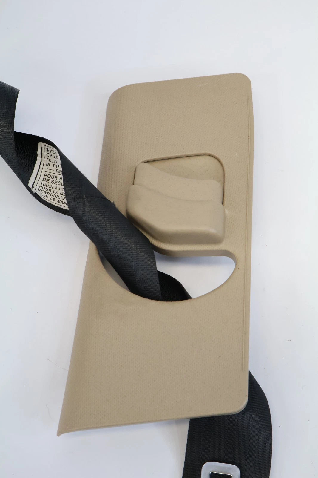 2012-2017 HYUNDAI ACCENT FRONT RIGHT SEAT BELT RETRACTOR FR RH 88880-1R600