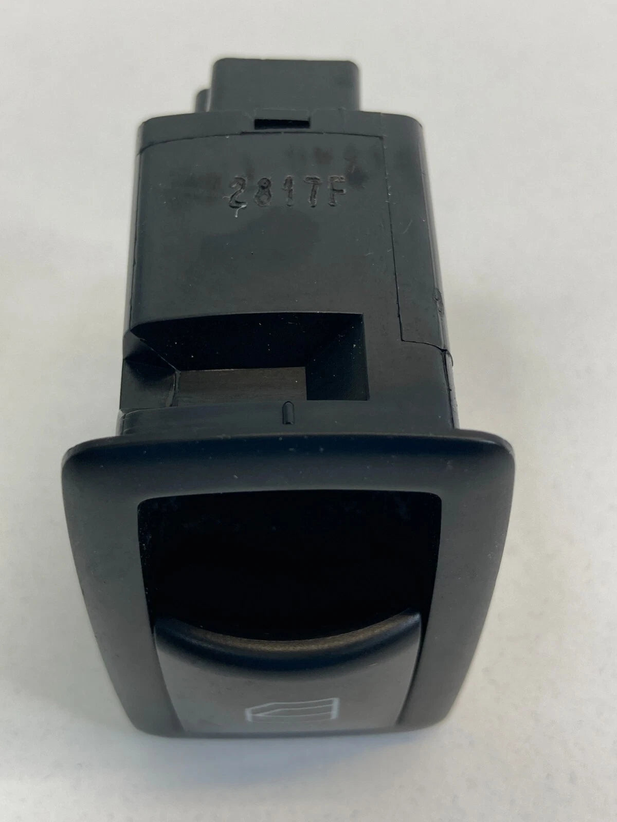 2006-2012 MERCEDES-BENZ R350 REAR LEFT POWER WINDOW SWITCH A2518200510 OEM