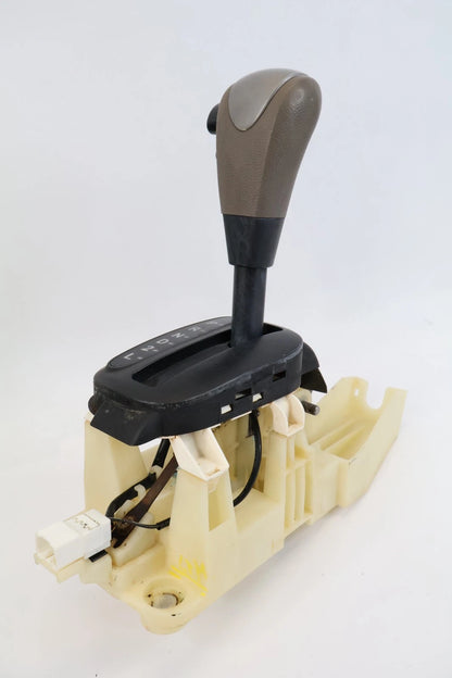 2008-2011 KIA RIO AUTOMATIC TRANSMISSION FLOOR SHIFTER ASSEMBLY BASE OEM FACTORY