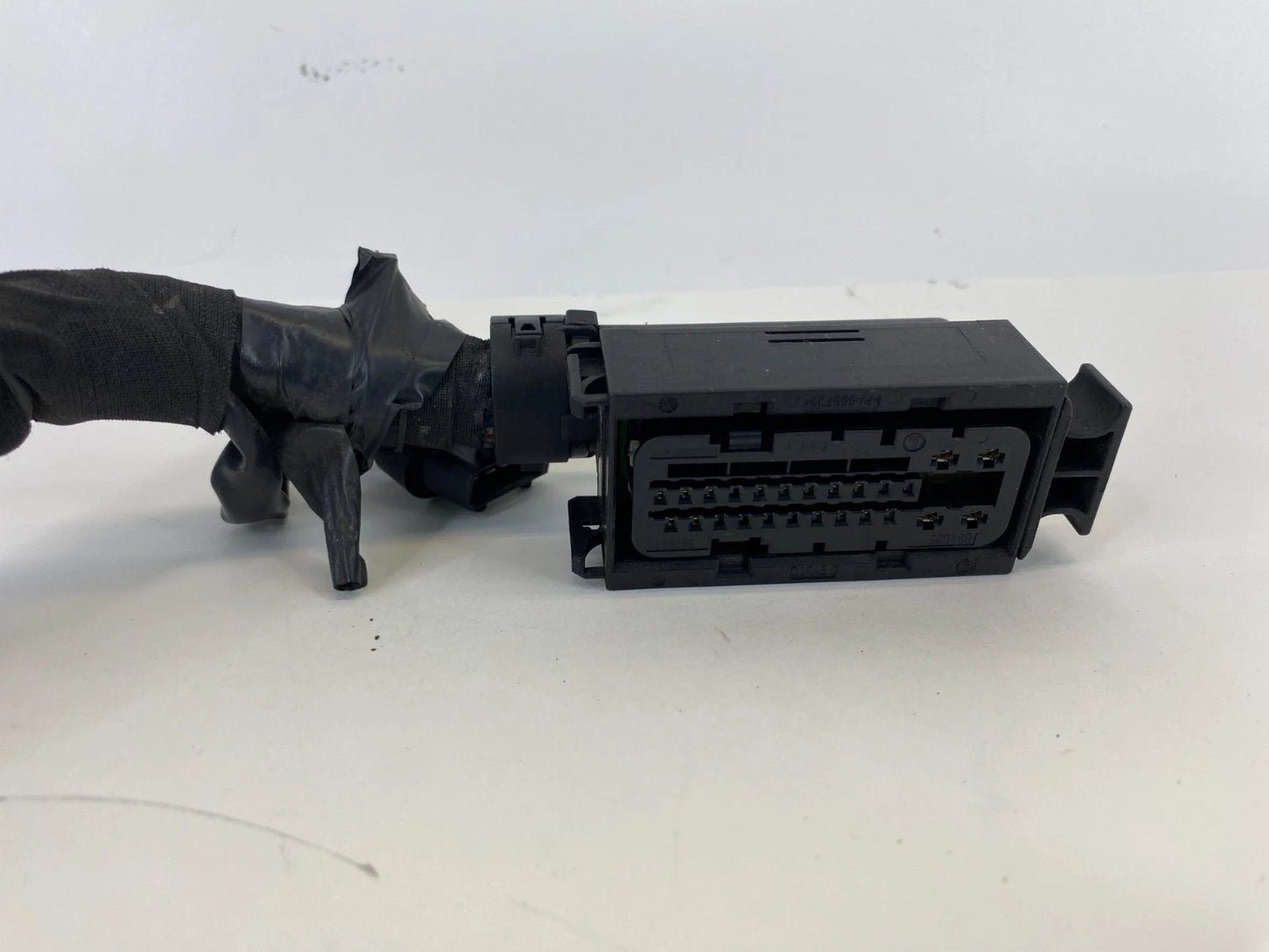 03 04 05 SAAB 9-3 2.0L TURBO ANTI LOCK BRAKE ABS PUMP MODULE CONNECTOR PLUG OEM