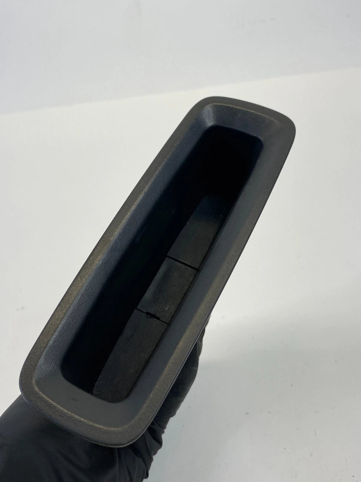 2009-2011 DODGE JOURNEY REAR RIGHT SIDE DOOR PULL POCKET STORAGE 100000857 OEM