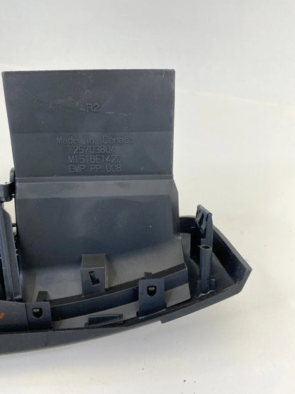 2004-2006 CADILLAC SRX SUV CENTER DASH AC A/C HEATER AIR VENT GRILLE 25703804