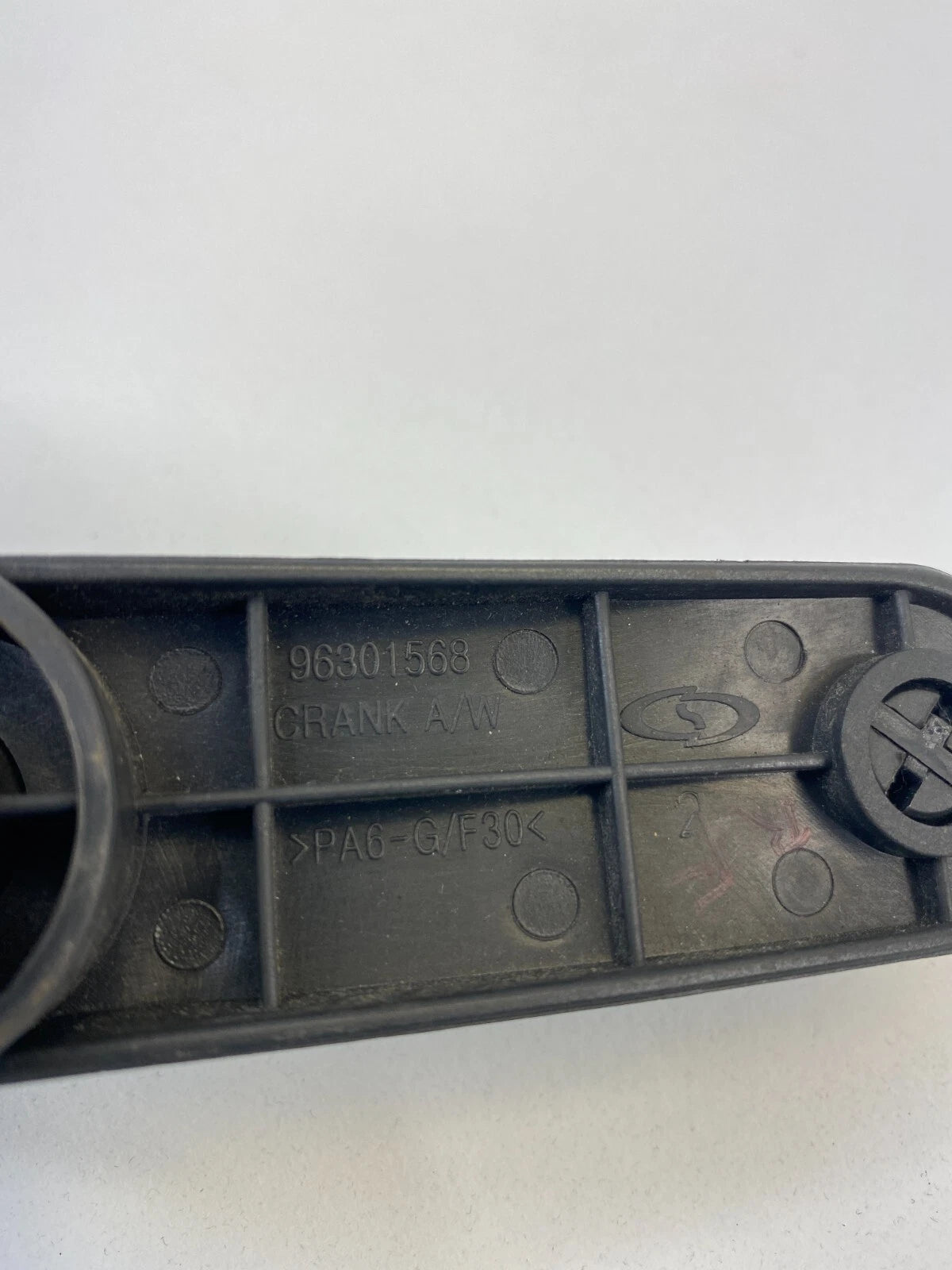 2004-2011 CHEVROLET AVEO SEDAN FRONT RIGHT DOOR WINDOW CRANK HANDLE 96301568 OEM