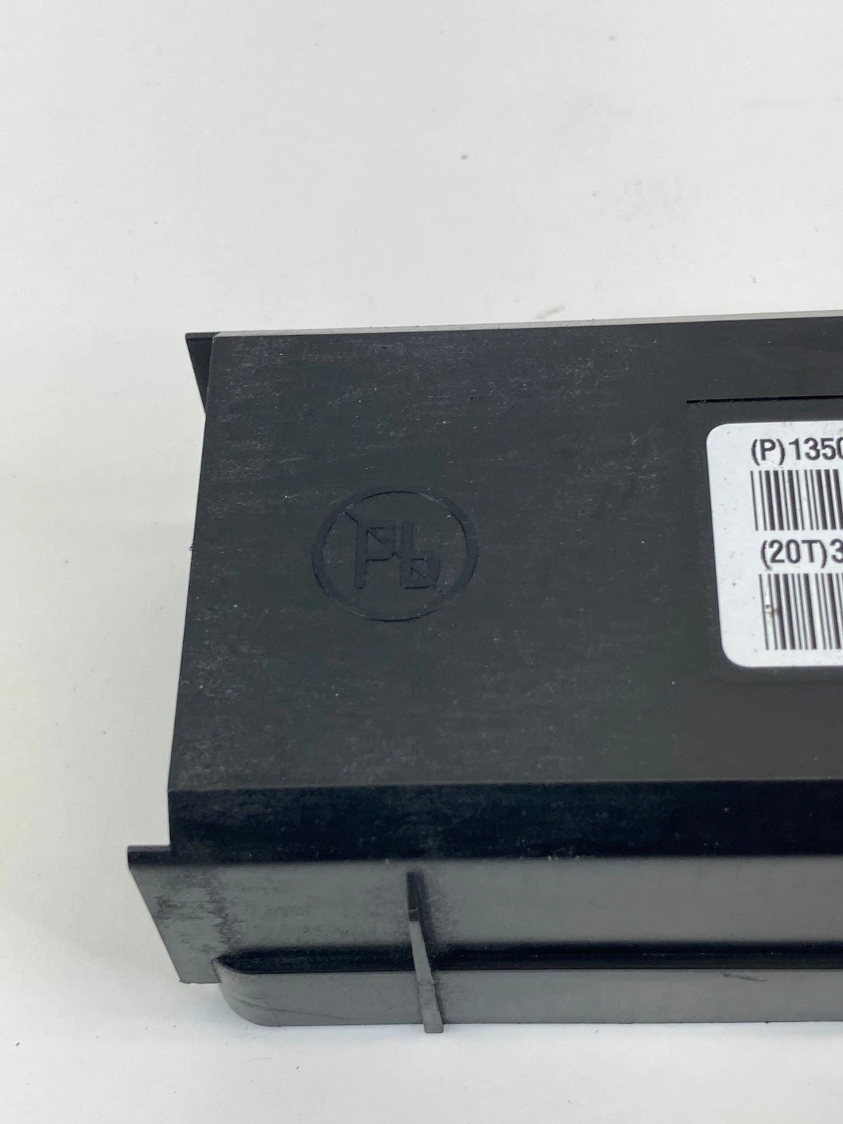 2010-2011 GMC TERRAIN CHEVROLET EQUINOX TEMPERATURE CONTROL MODULE OEM 13505735