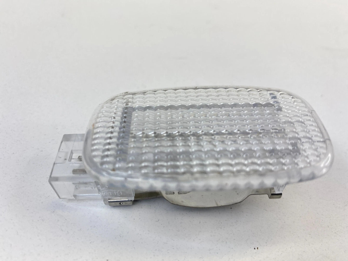 2003-2009 MERCEDES-BENZ E320 SEDAN INNER INTERIOR COURTESY LAMP LIGHT ASSEMBLY