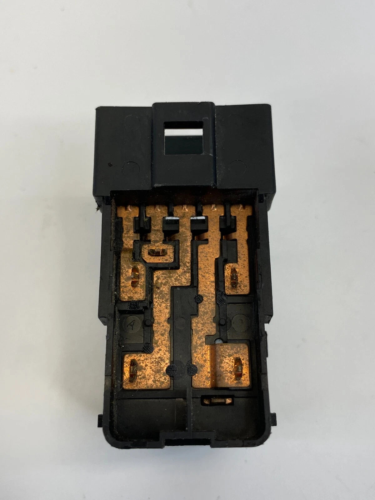 2010-2017 CHEVROLET EQUINOX FRONT LEFT DRIVER SEAT POWER LUMBAR CONTROL SWITCH