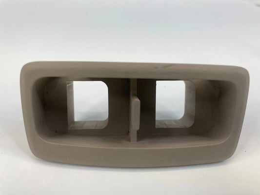 05-10 KIA SPORTAGE CENTER CONSOLE HEAT HEATER SEAT SWITCH COVER BEZEL TRIM OEM