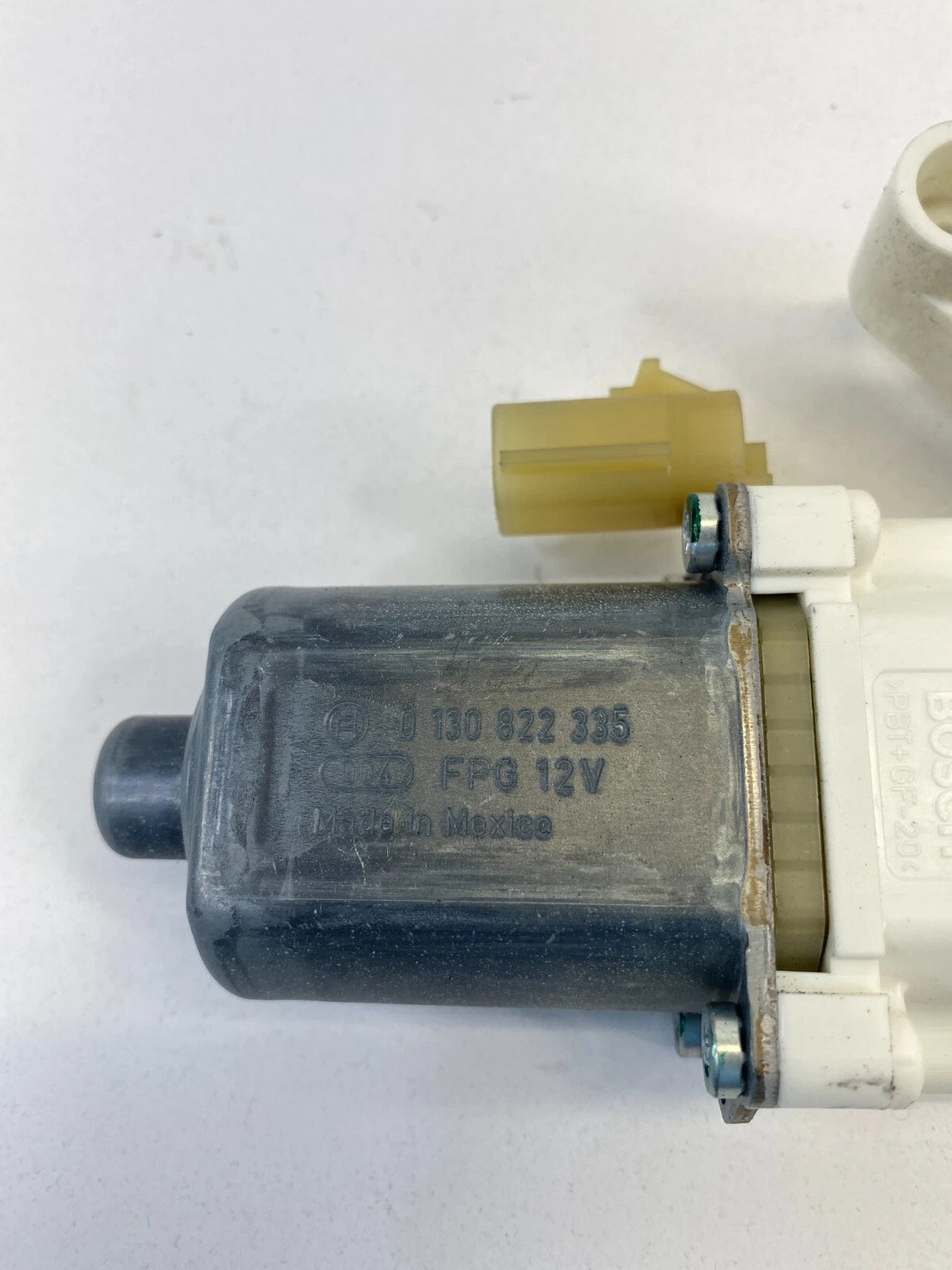 2008-2016 CHRYSLER TOWN & COUNTRY REAR LEFT SLIDING DOOR WINDOW MOTOR 0130822335