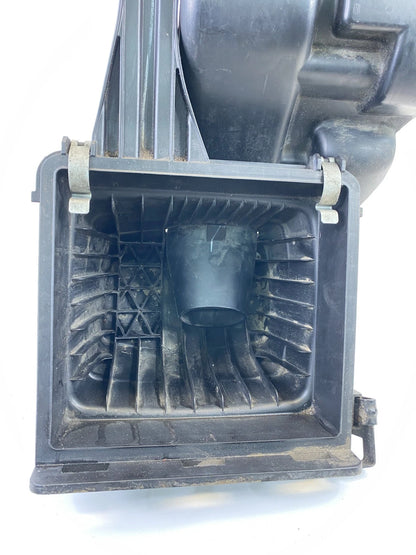 2009 2010 DODGE JOURNEY 2.4L AIR CLEANER BOX FILTER COVER LOWER 04891893AB