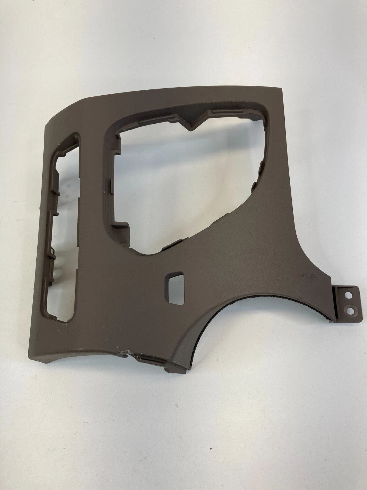 2010-2015 HYUNDAI TUCSON DASH LEFT SIDE AIR VENT & SWITCHES COVER TRIM BEZEL
