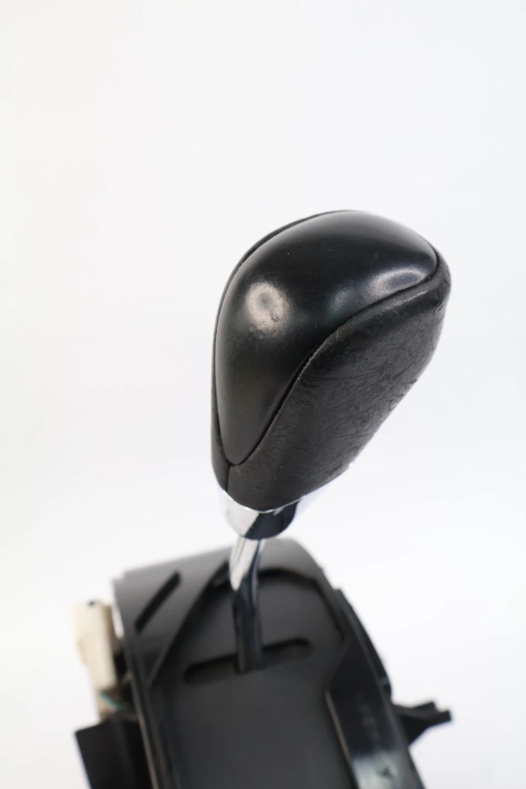 11-14 TOYOTA SIENNA AUTOMATIC TRANSMISSION GEAR SHIFT SHIFTER SELECTOR LEVER OEM