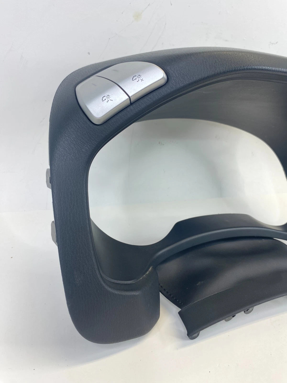 2013-2020 NISSAN PATHFINDER DASH CLUSTER SPEEDOMETER BEZEL TRIM 68240-3KA0A OEM
