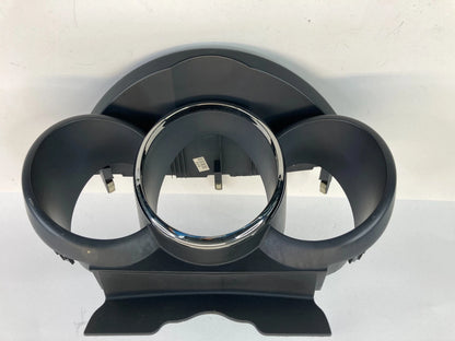 2010 10 KIA SOUL SPEEDOMETER GAUGE INSTRUMENT CLUSTER COVER TRIM BEZEL OEM