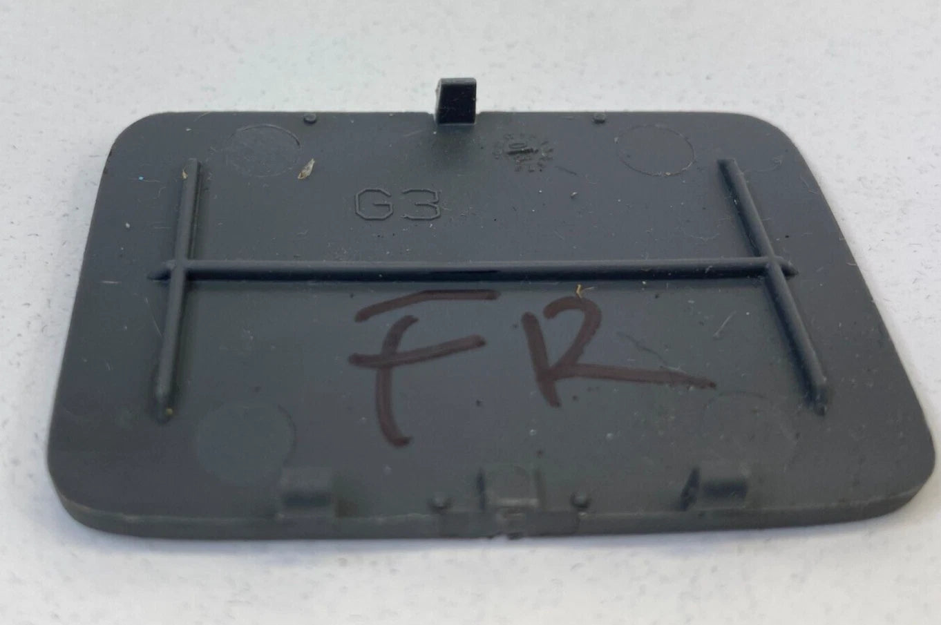 2003-2005 HONDA PILOT FRONT RIGHT SIDE INNER DOOR HANDLE SCREW BEZEL TRIM CAP