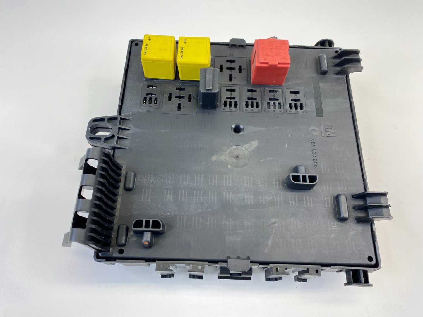 2003-2006 Saab 9-3 2.0L L4 Rear Trunk Power Distribution Fuse Box 12805846 OEM