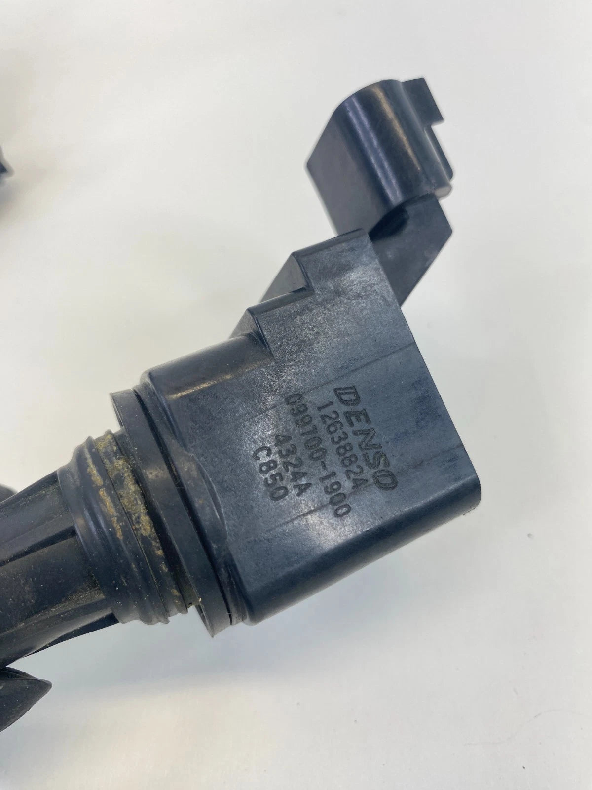 2010-2017 Chevrolet Equinox 2.4L Ignition Coil Set of 4 12638824 OEM