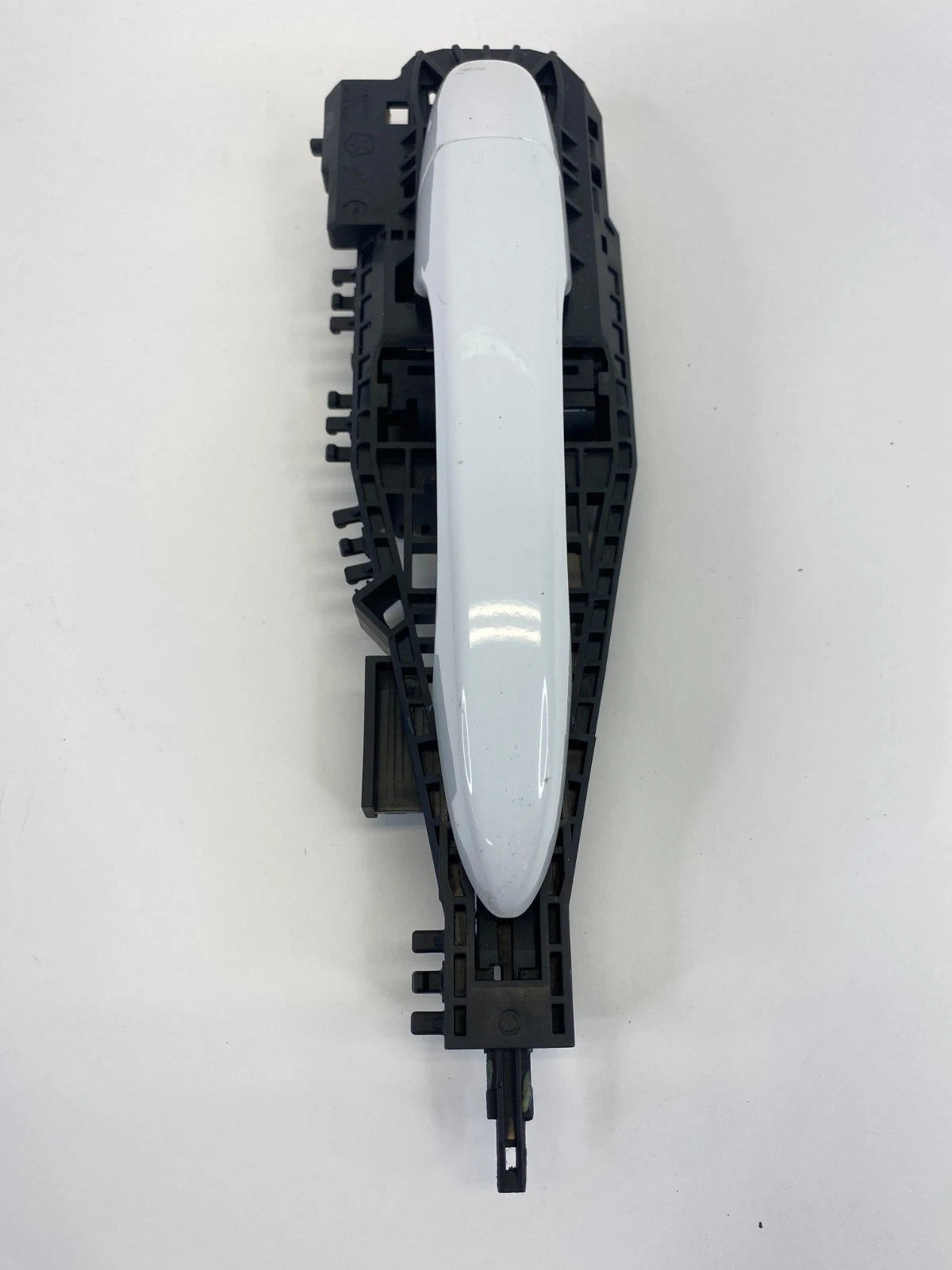 14-23 Cherokee/13-16 Dart Front Right Side Exterior Door Handle 68084836AA OEM