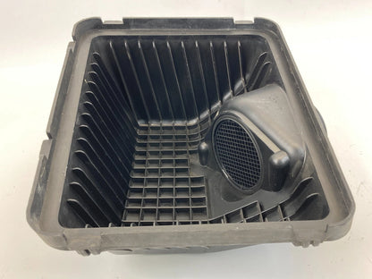 2003-2006 KIA SORENTO 3.5L V6 AIR INTAKE CLEANER BOX UPPER COVER W MAF SENSOR