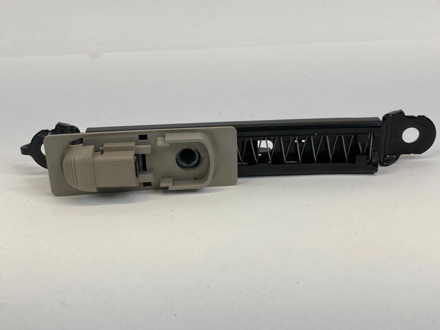 05-10 JEEP GRAND CHEROKEE FRONT RIGHT SIDE SEAT BELT HEIGHT ADJUSTER 0XE25BD1AC