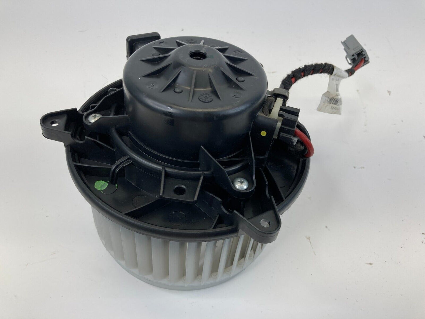 2011-2017 Buick Regal Heating And Air Conditioning Blower Motor 1645707202