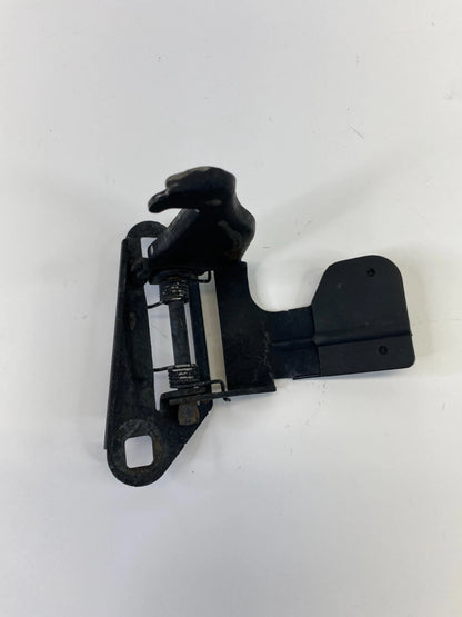 2003-2012 LAND ROVER RANGE ROVER FRONT HOOD LOCK SAFETY CATCH STRIKER HANDLE